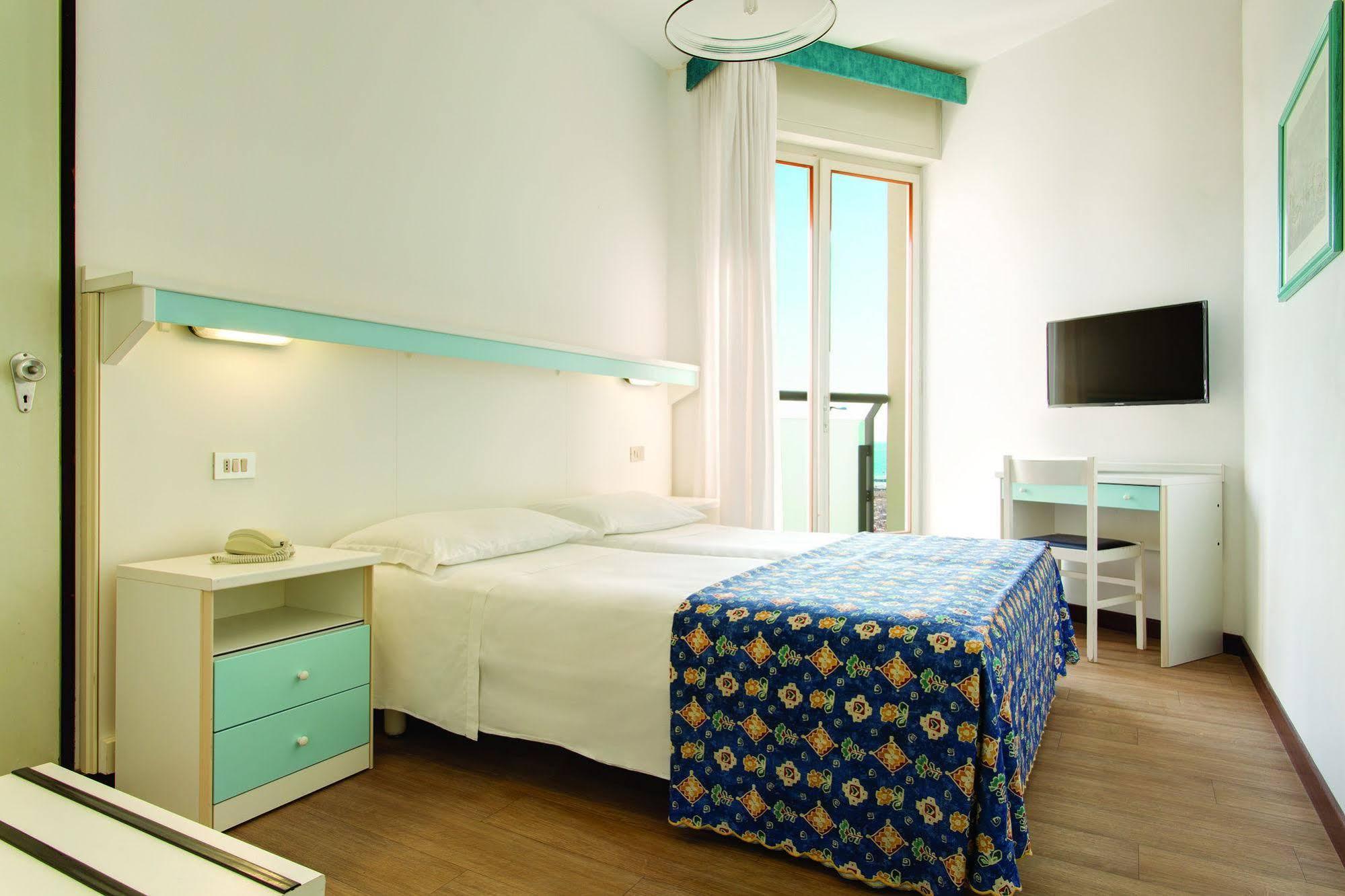 Hotel Vegas 3*