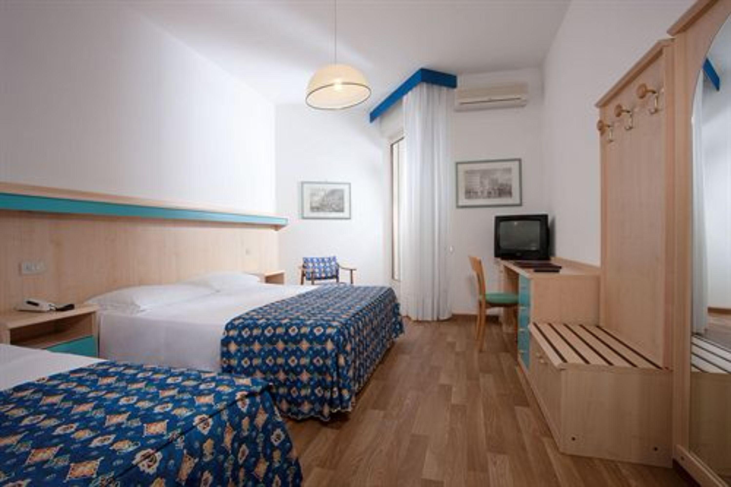 Hotel Vegas 3*